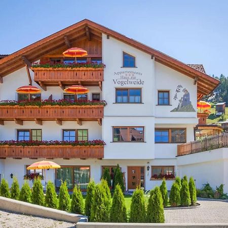 Haus Zur Vogelweide App 1 Appartement Toblach Buitenkant foto