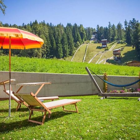 Haus Zur Vogelweide App 1 Appartement Toblach Buitenkant foto