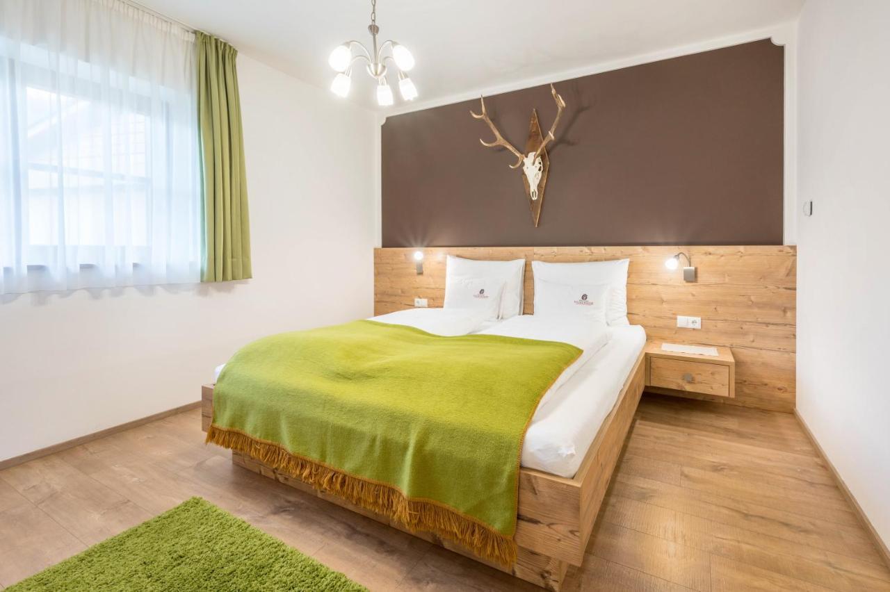 Haus Zur Vogelweide App 1 Appartement Toblach Buitenkant foto
