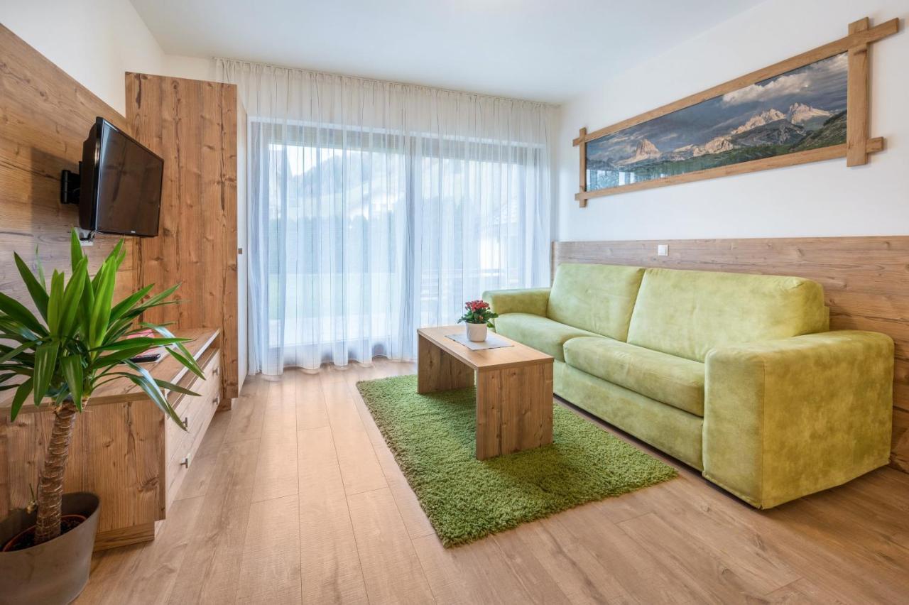 Haus Zur Vogelweide App 1 Appartement Toblach Buitenkant foto