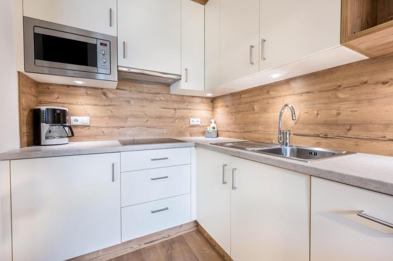 Haus Zur Vogelweide App 1 Appartement Toblach Buitenkant foto